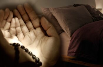 Uyku duası nedir? Gece uyumadan önce okunacak dua!  Yatmadan önce hangi dualar okunur? Uyku uyumak için hangi dua?